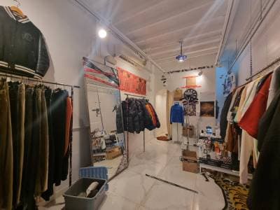 부산광역시 부산진구 전포동 663-4   상가