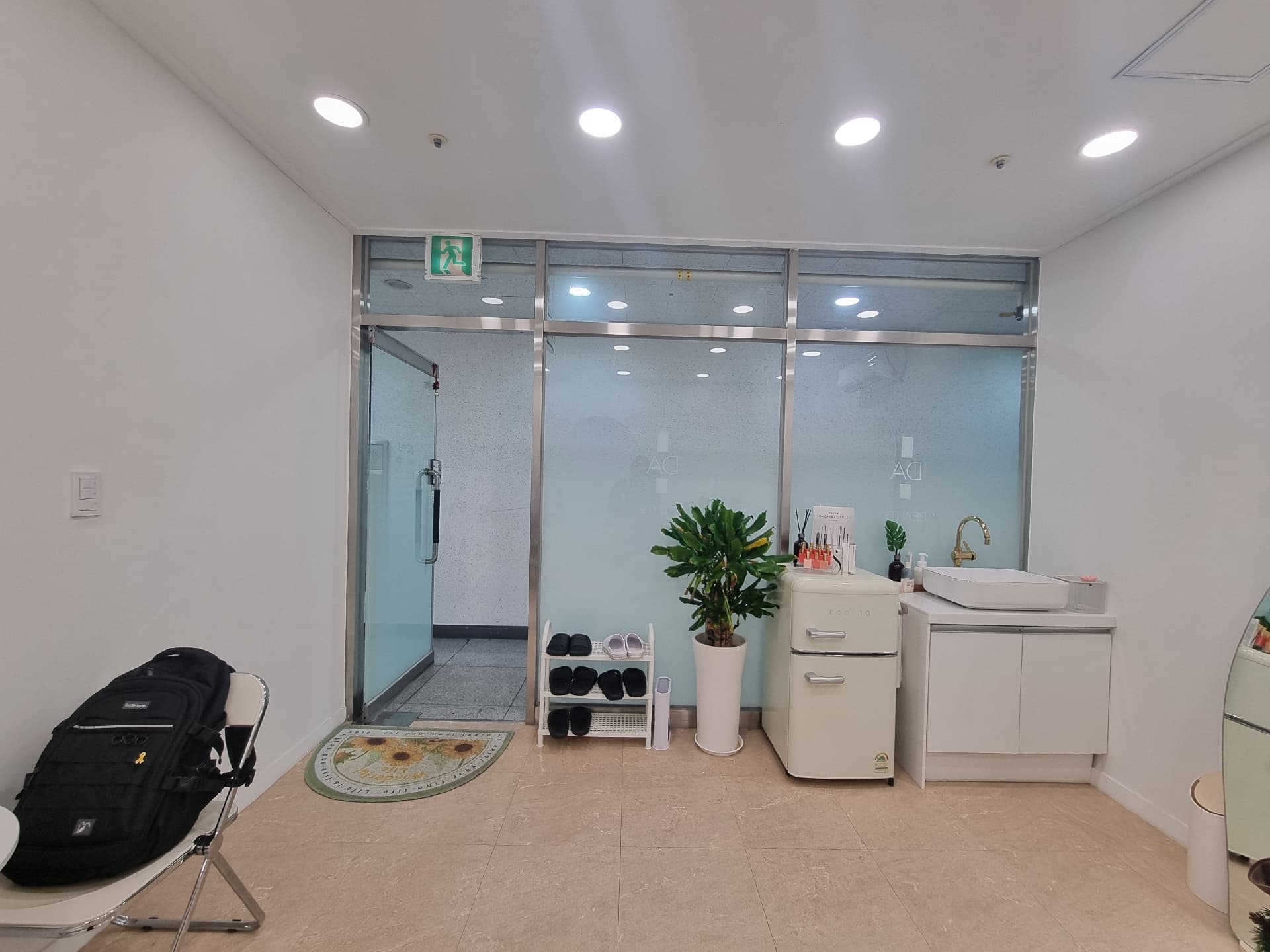 부산광역시 부산진구 전포동 상가 - 1