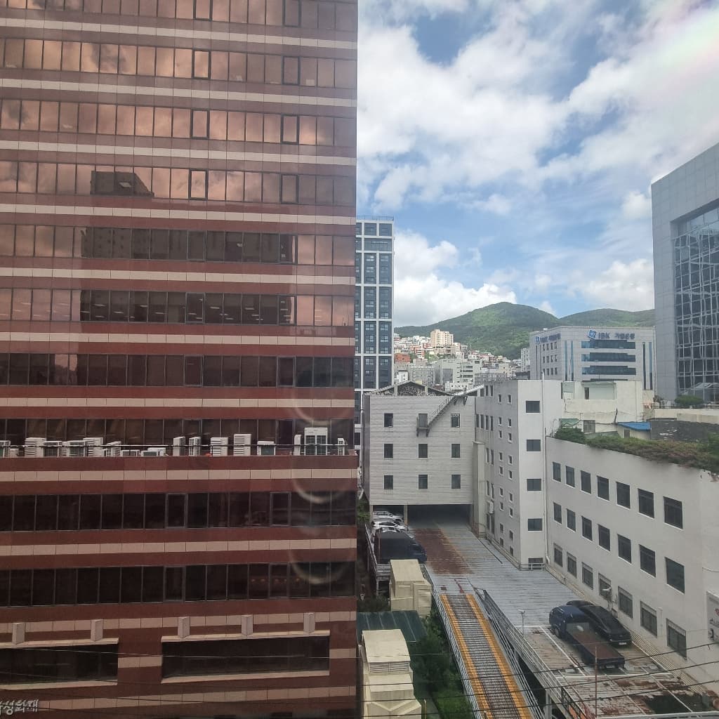 부산광역시 동구 초량동 사무실 썸네일 5