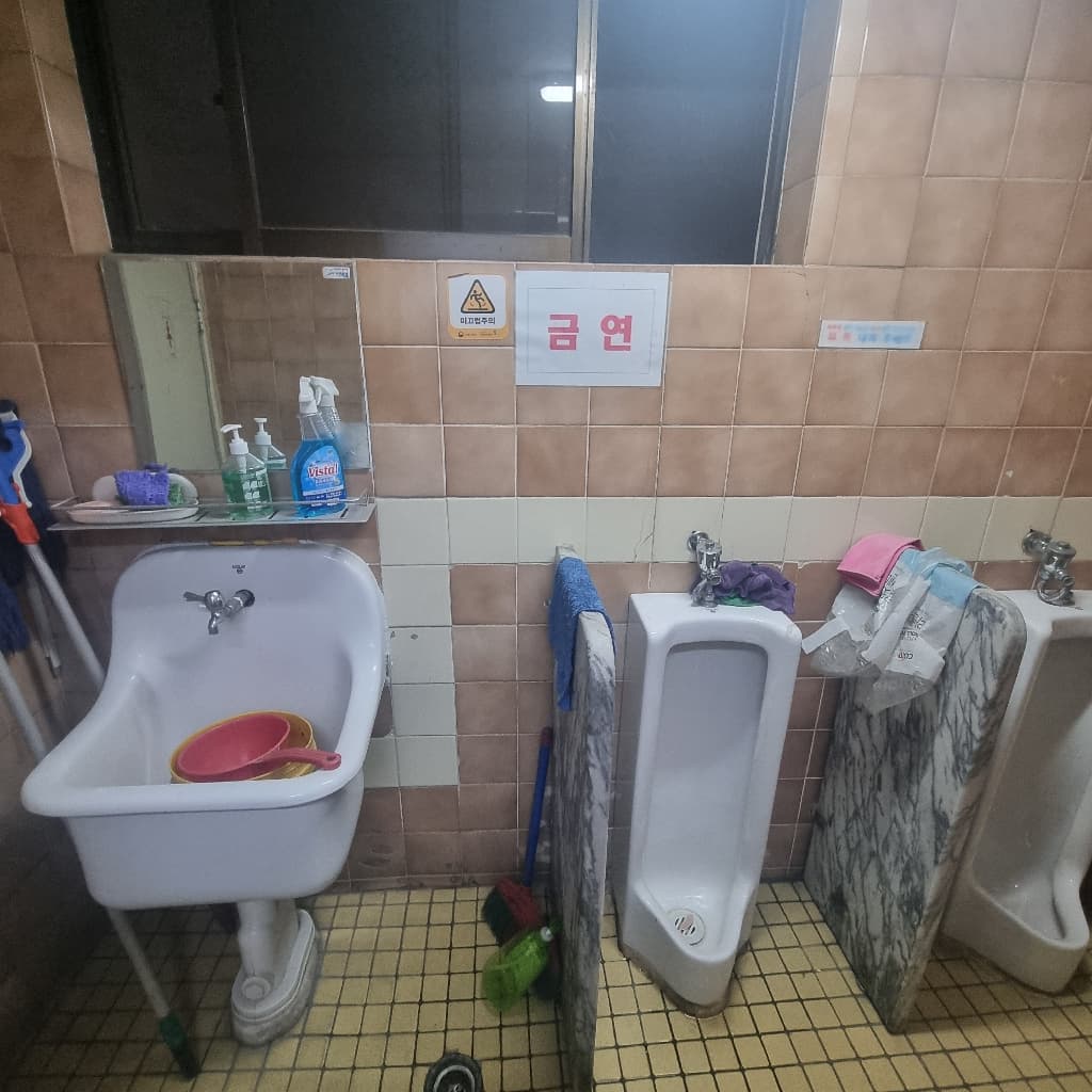 부산광역시 중구 중앙동4가 사무실 썸네일 4
