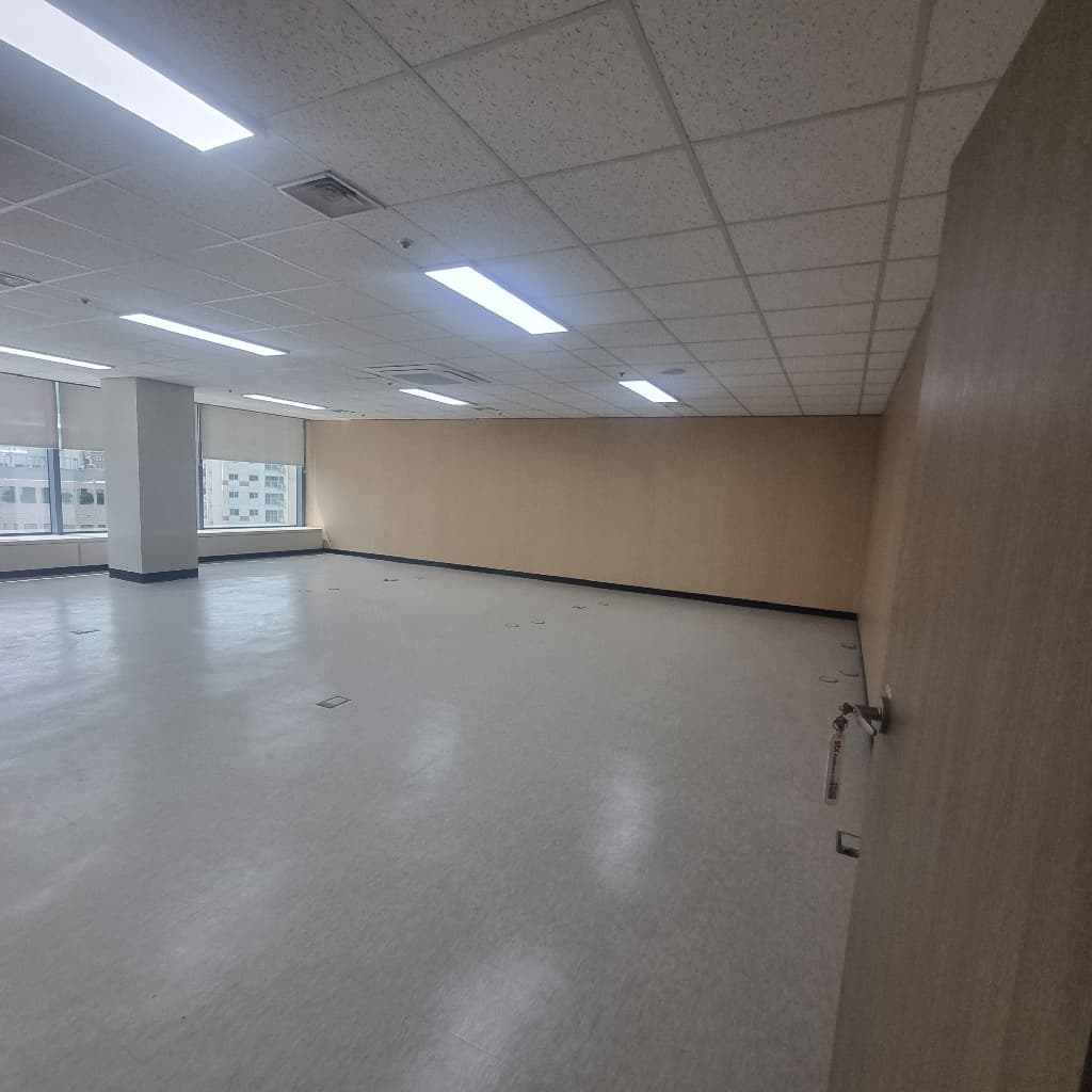 부산광역시 중구 중앙동4가 사무실 썸네일 2