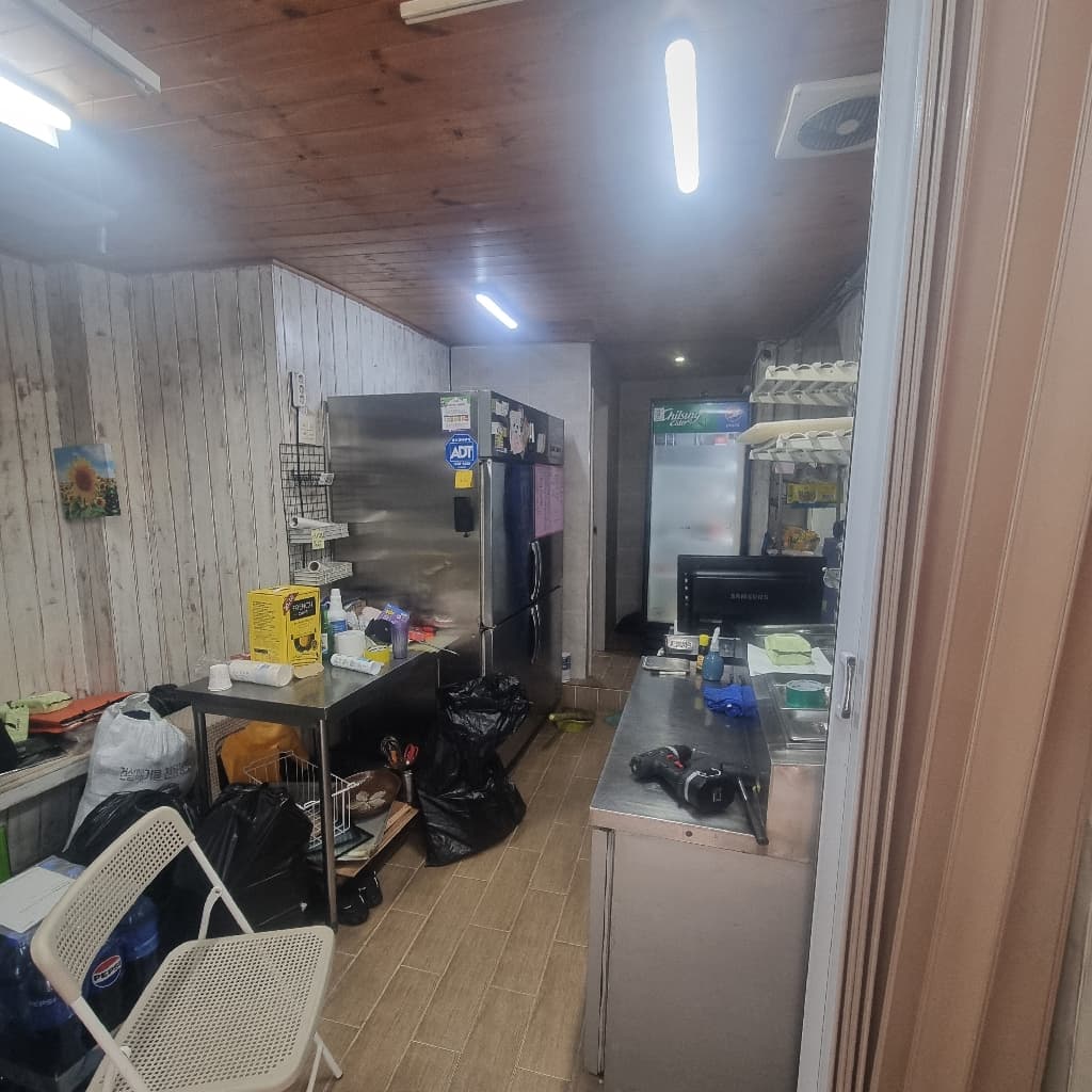 부산광역시 중구 영주동 상가 - 1