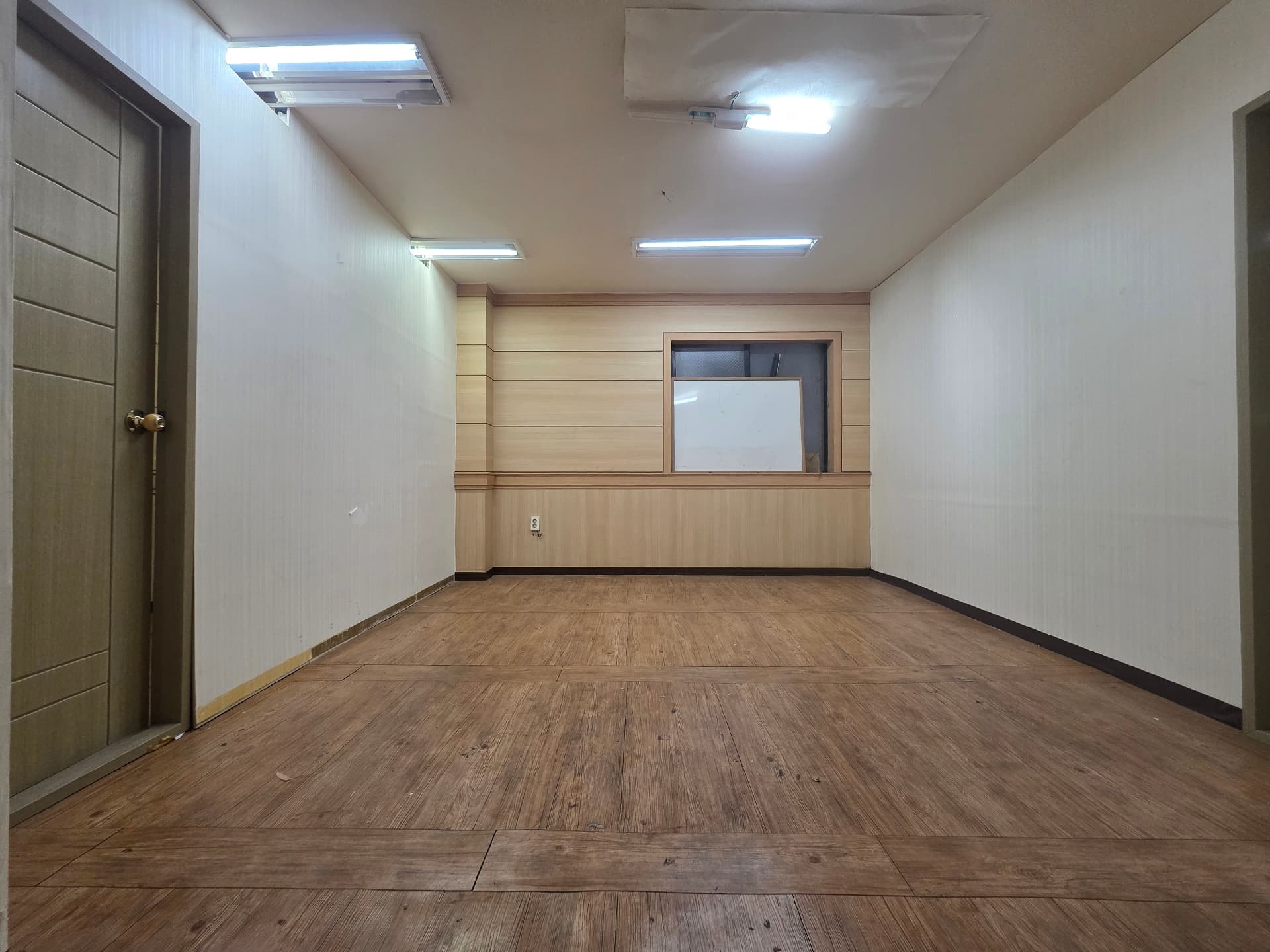 부산광역시 동구 범일동 사무실 썸네일 2