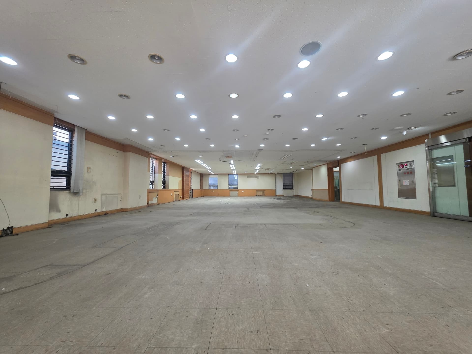 부산광역시 동구 수정동 사무실 썸네일 2