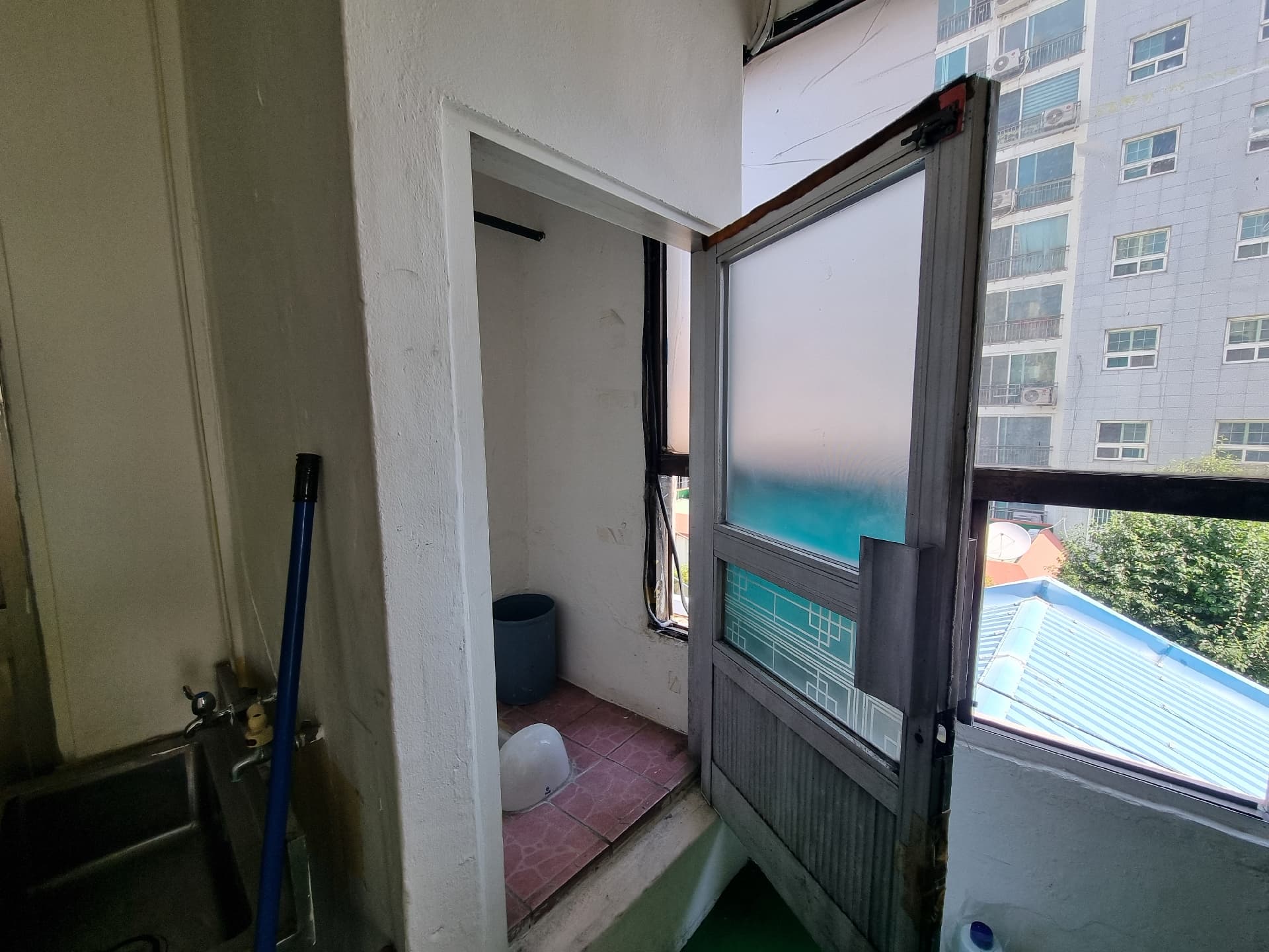 부산광역시 동구 수정동 사무실 썸네일 6