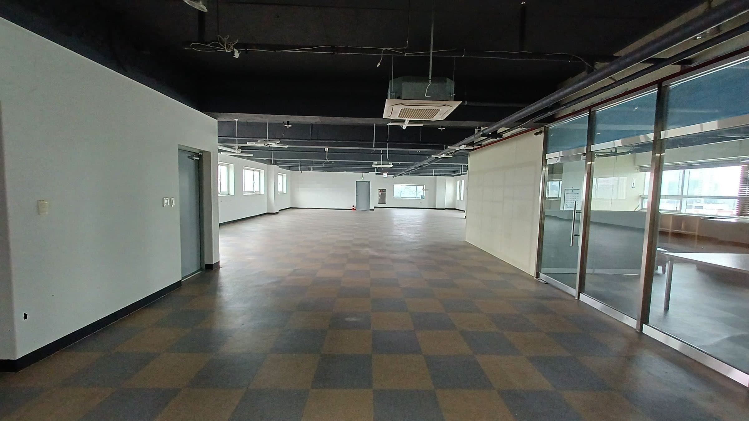 부산광역시 동구 범일동 사무실 썸네일 2