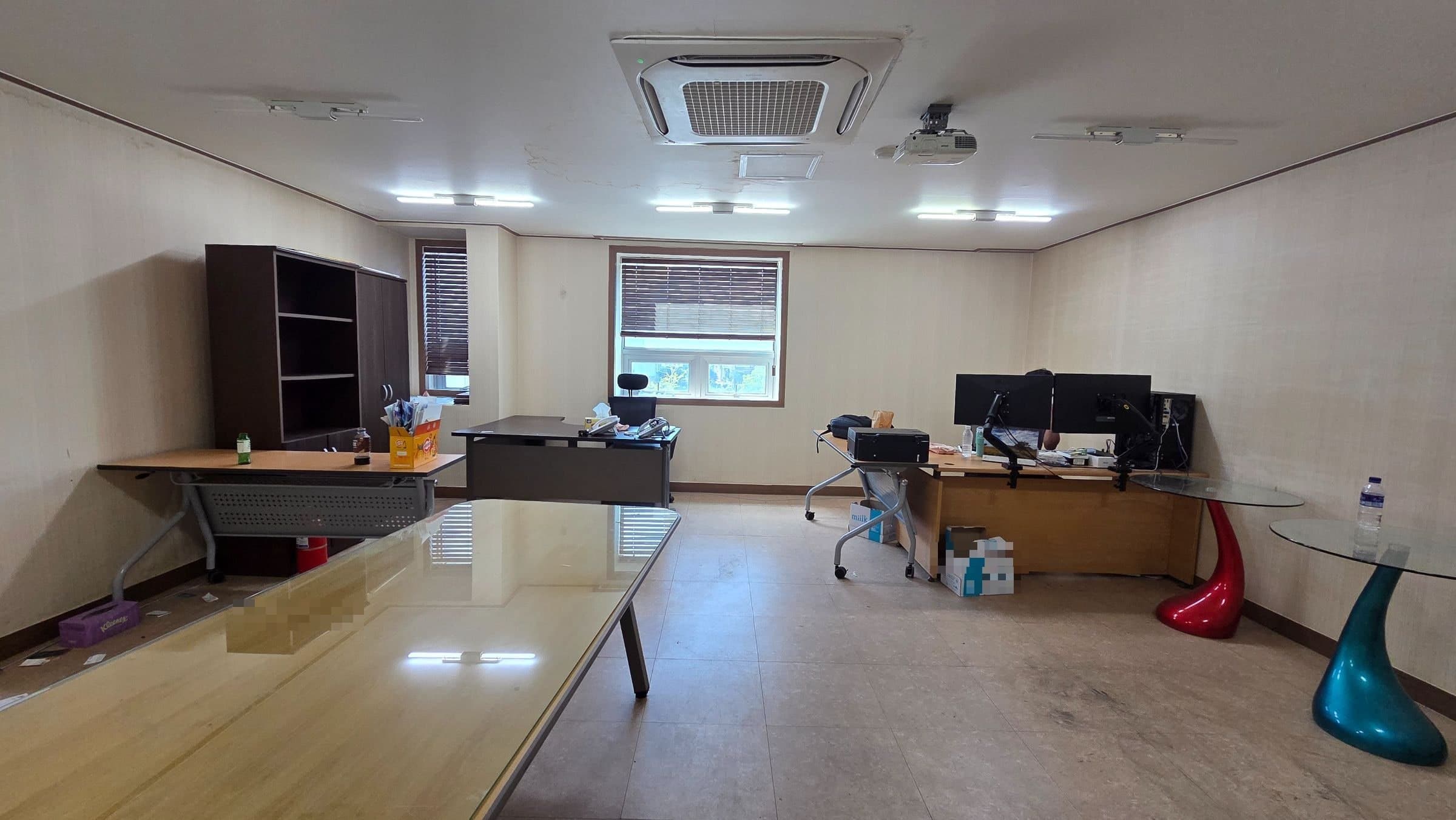 부산광역시 연제구 거제동 사무실 썸네일 4