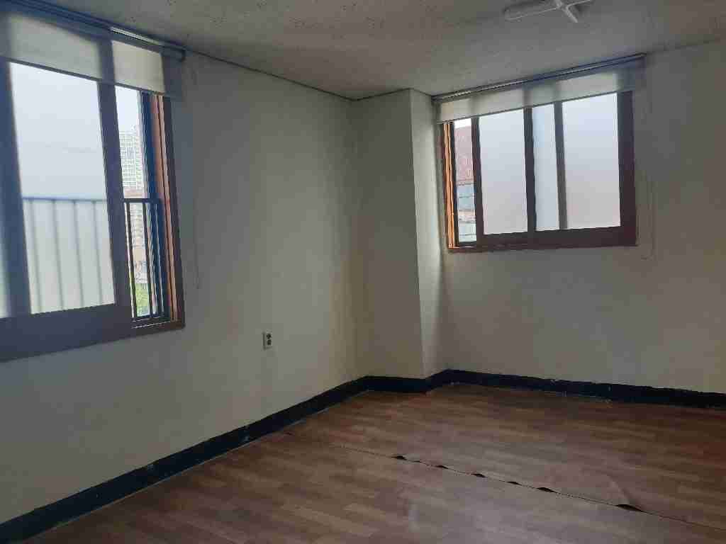 부산광역시 동구 범일동 사무실 썸네일 3