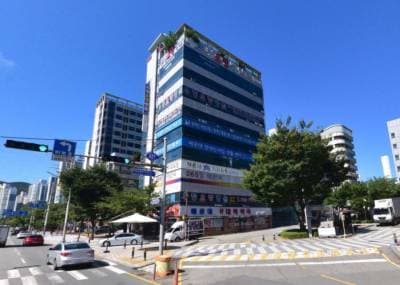 부산광역시 해운대구 좌동 1433-5 유안빌딩 사무실