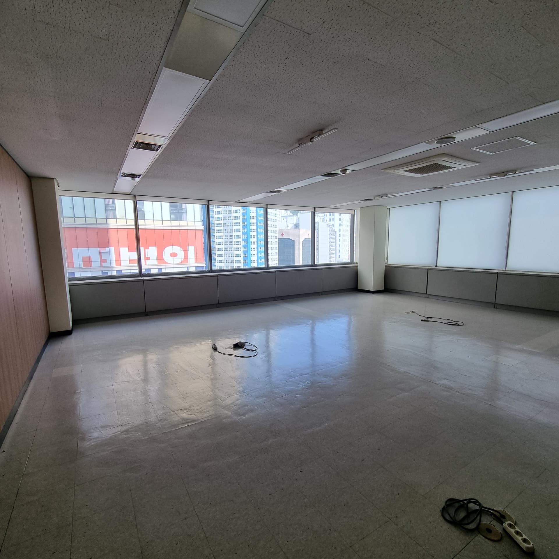 부산광역시 부산진구 부전동 사무실 - 1