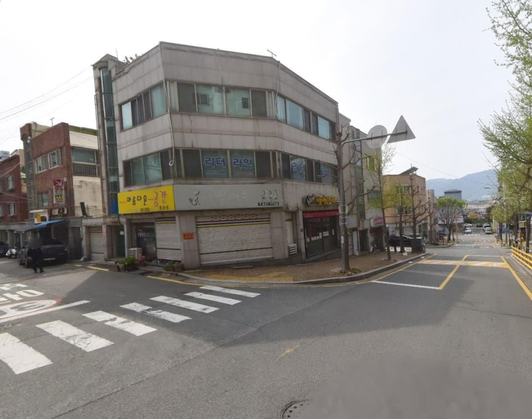 부산광역시 북구 금곡동 건물 - 1