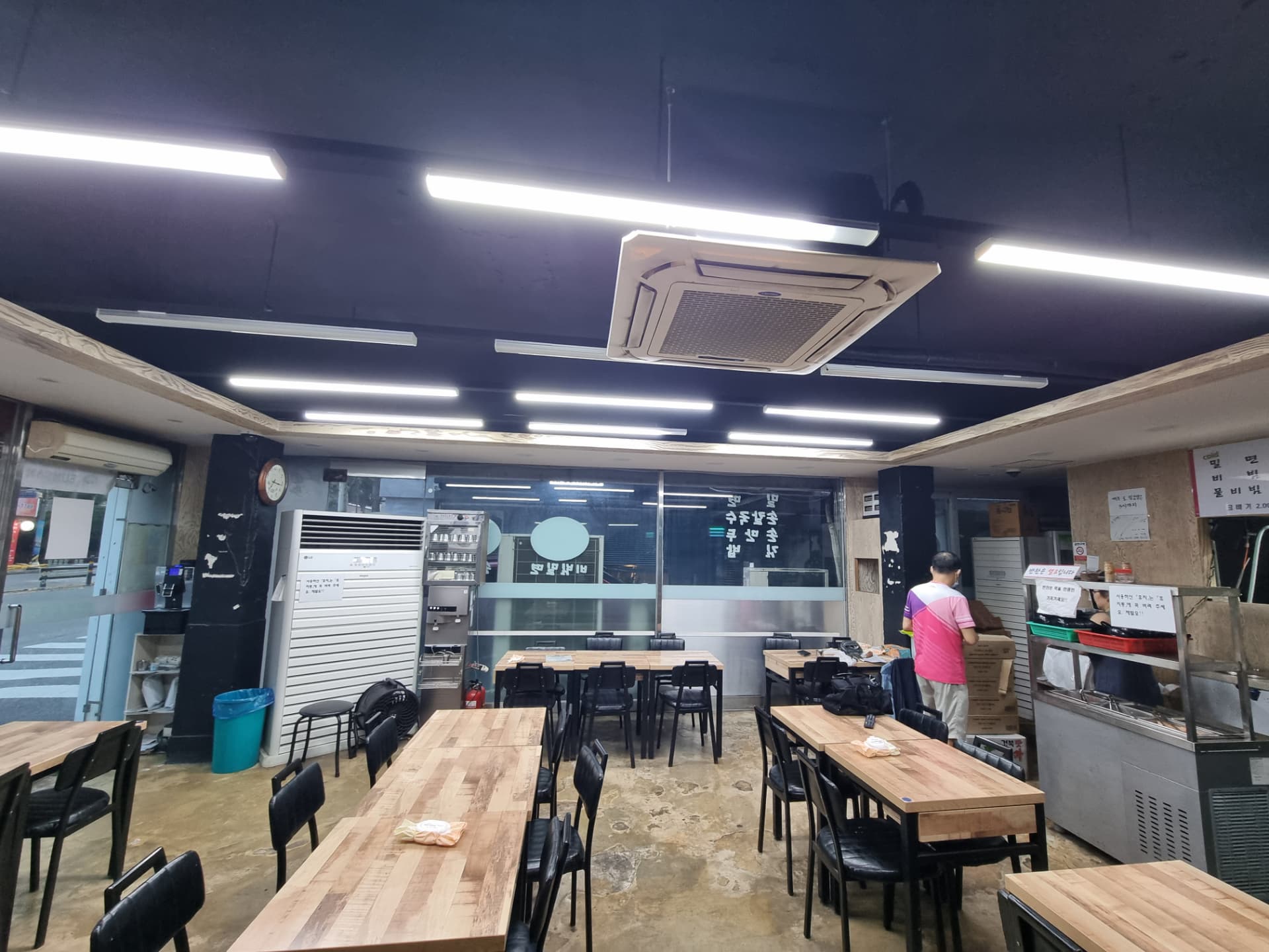 부산광역시 중구 중앙동3가 상가 썸네일 2