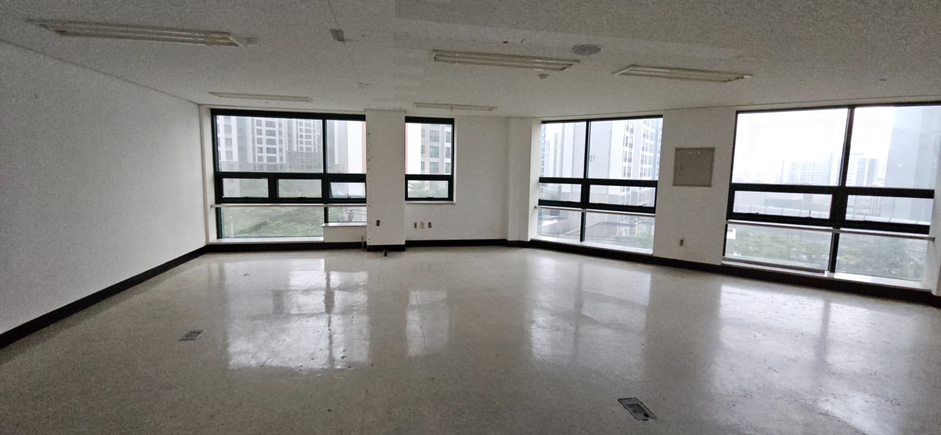 부산광역시 연제구 연산동 사무실 썸네일 4