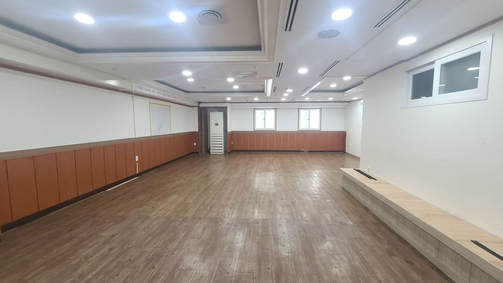 부산광역시 연제구 연산동 사무실 썸네일 5