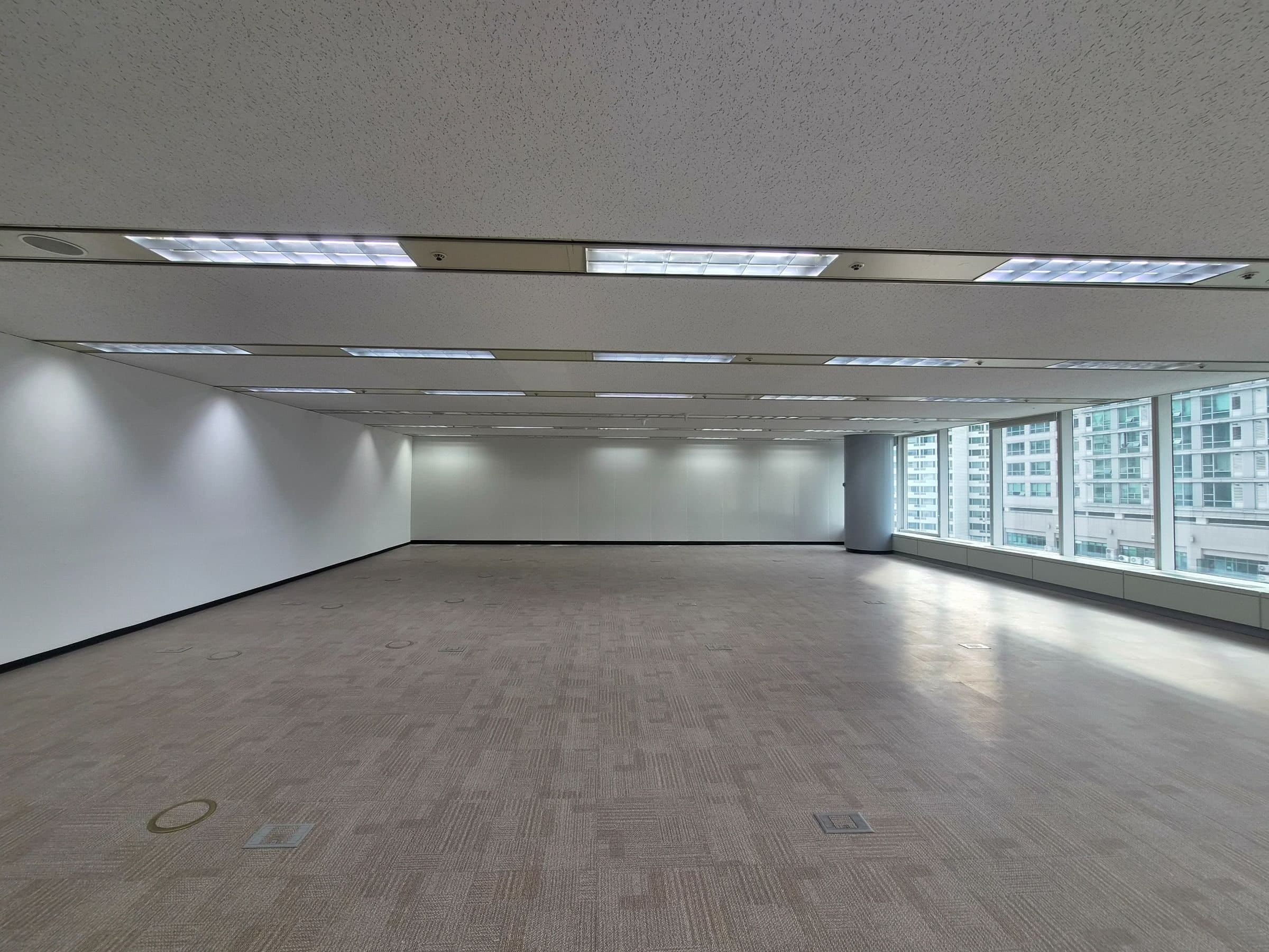 부산광역시 연제구 연산동 사무실 썸네일 2