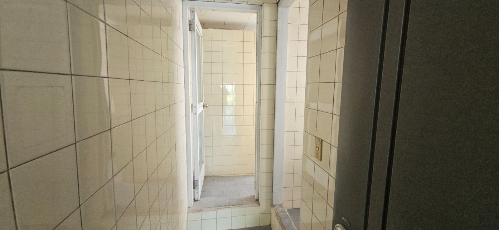 부산광역시 동래구 온천동 사무실 썸네일 6