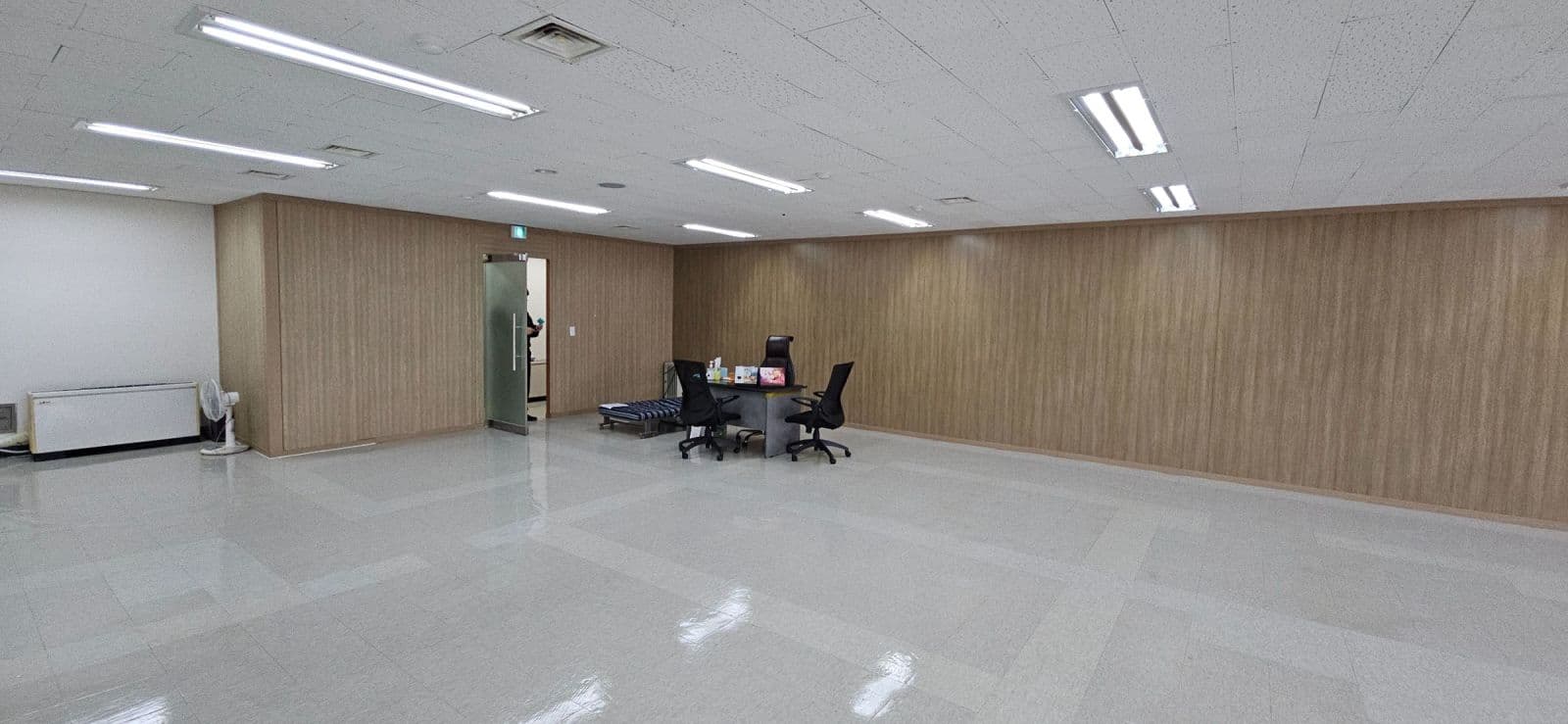 부산광역시 연제구 거제동 사무실 썸네일 3