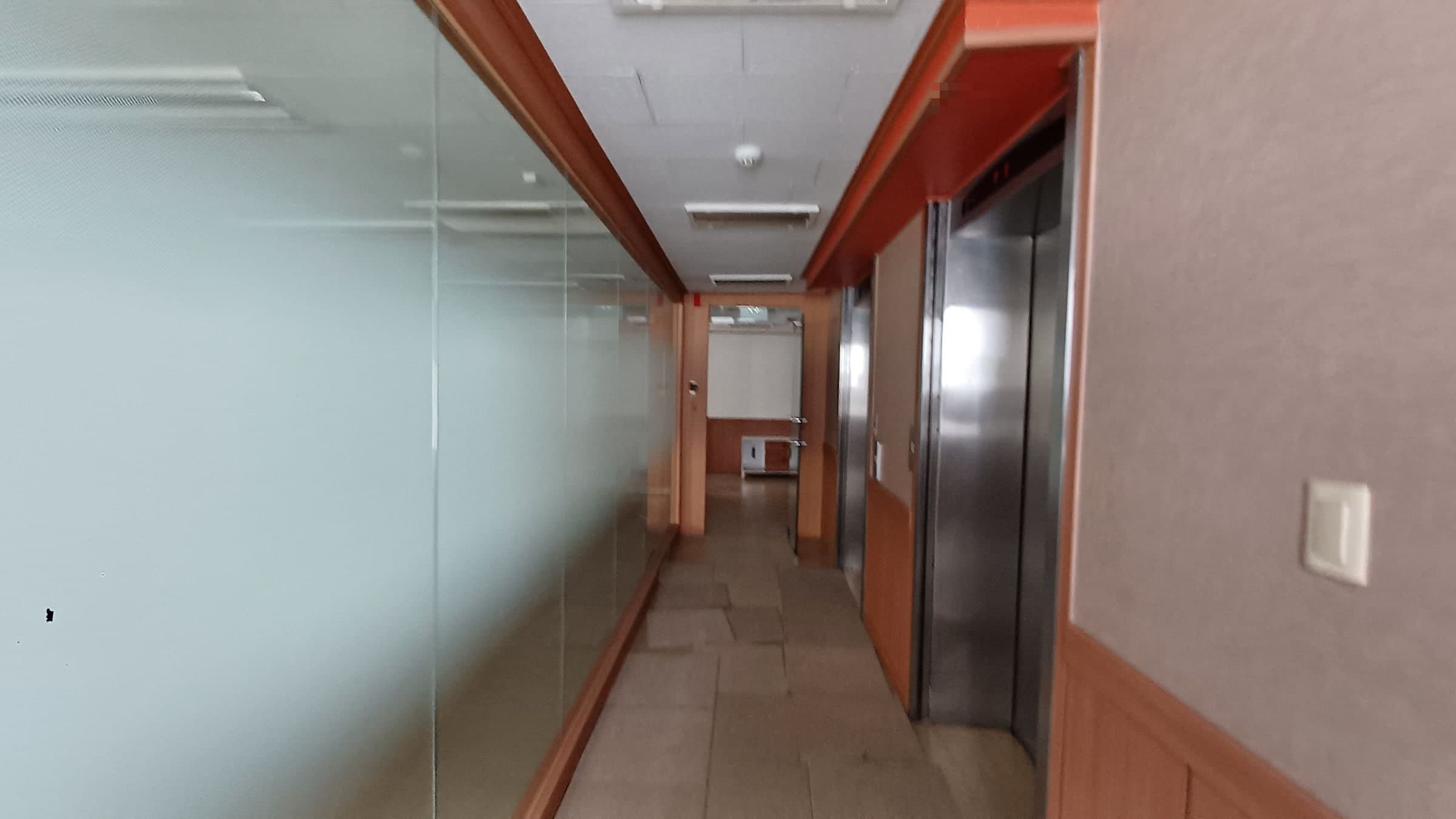 부산광역시 남구 대연동 사무실 썸네일 2