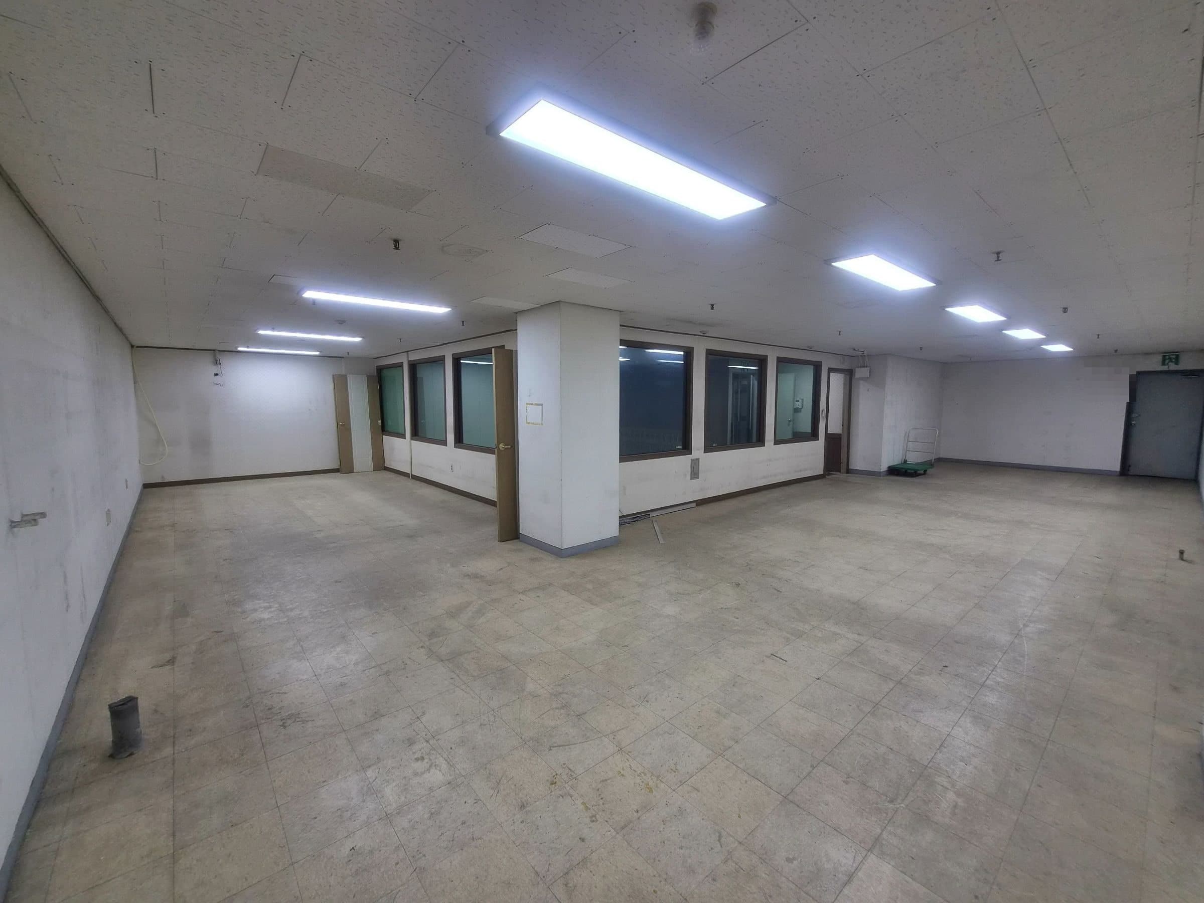 부산광역시 부산진구 전포동 사무실 썸네일 3