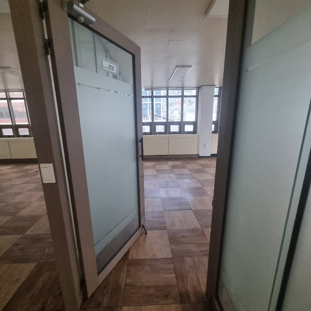 부산광역시 부산진구 양정동 사무실 - 1