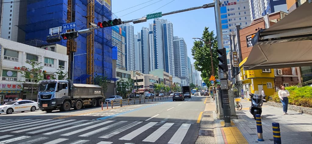 부산광역시 연제구 연산동 사무실 썸네일 6