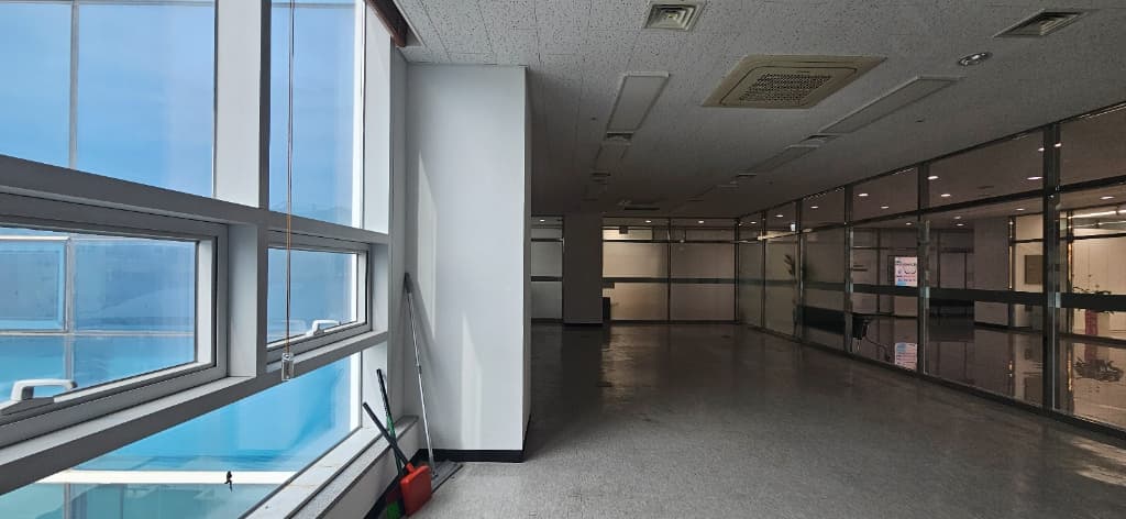부산광역시 연제구 연산동 사무실 썸네일 5