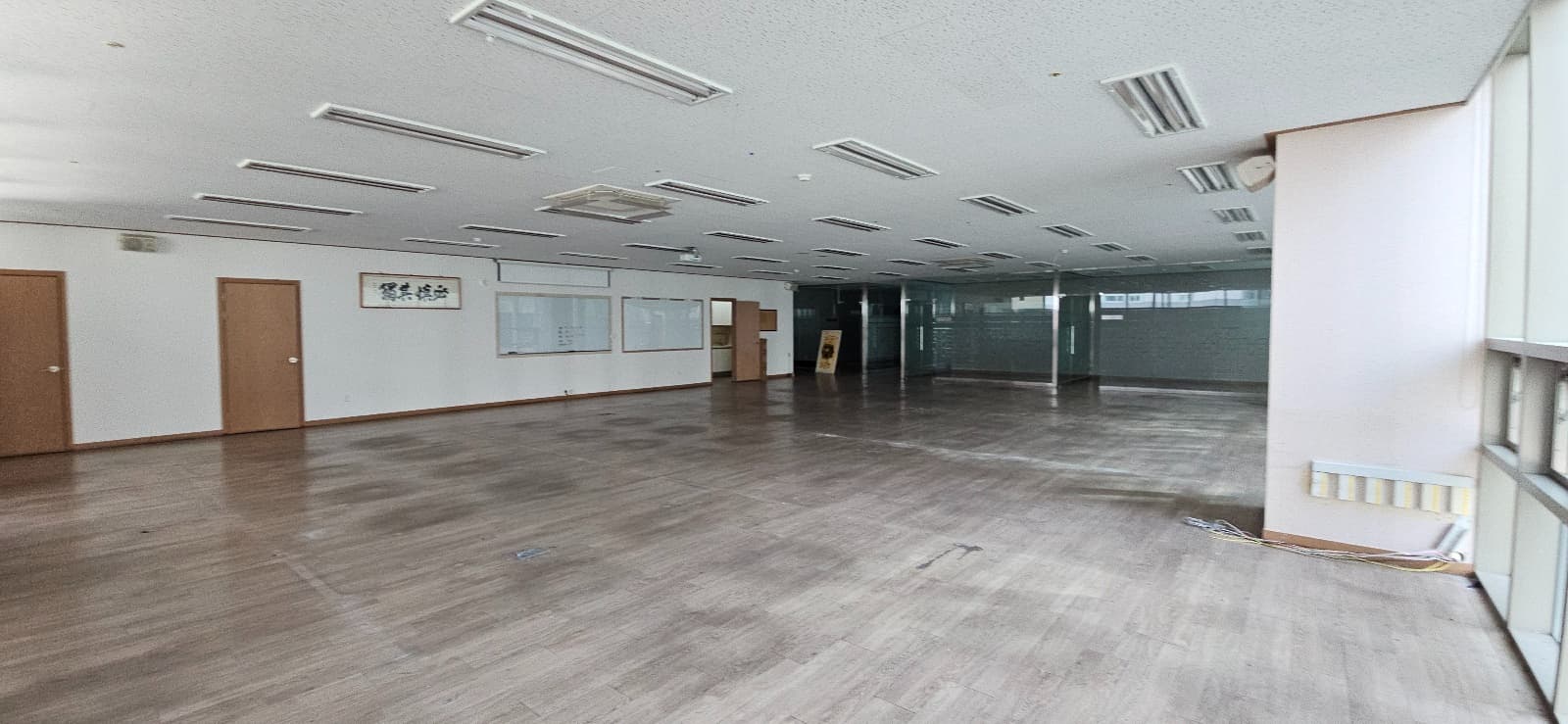 부산광역시 연제구 연산동 사무실 썸네일 4