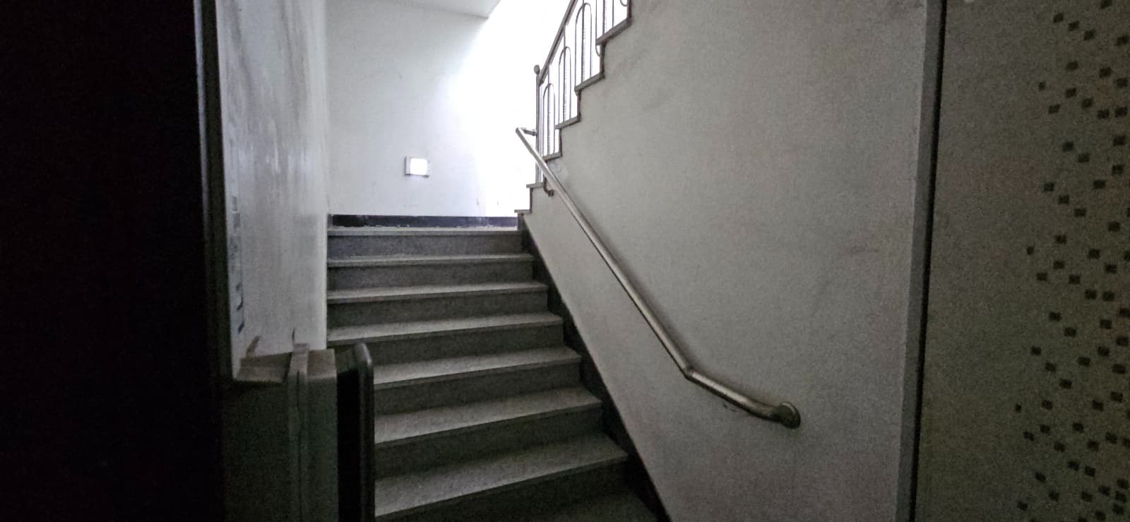 부산광역시 연제구 거제동 사무실 썸네일 7