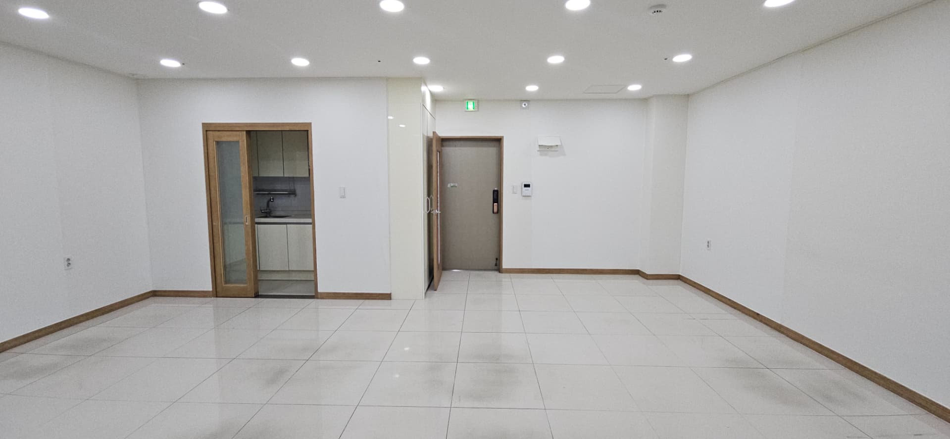 부산광역시 남구 대연동 상가 썸네일 4