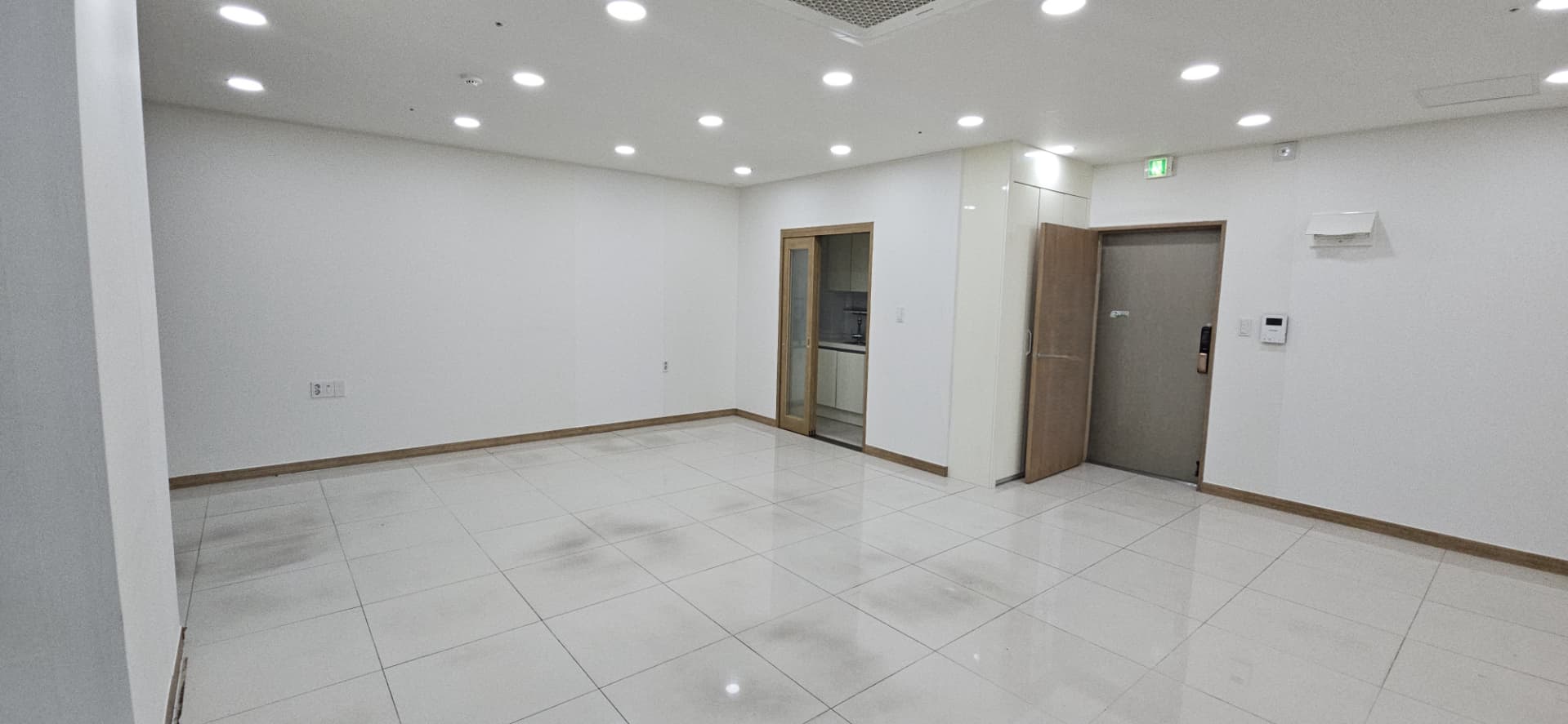 부산광역시 남구 대연동 상가 썸네일 5