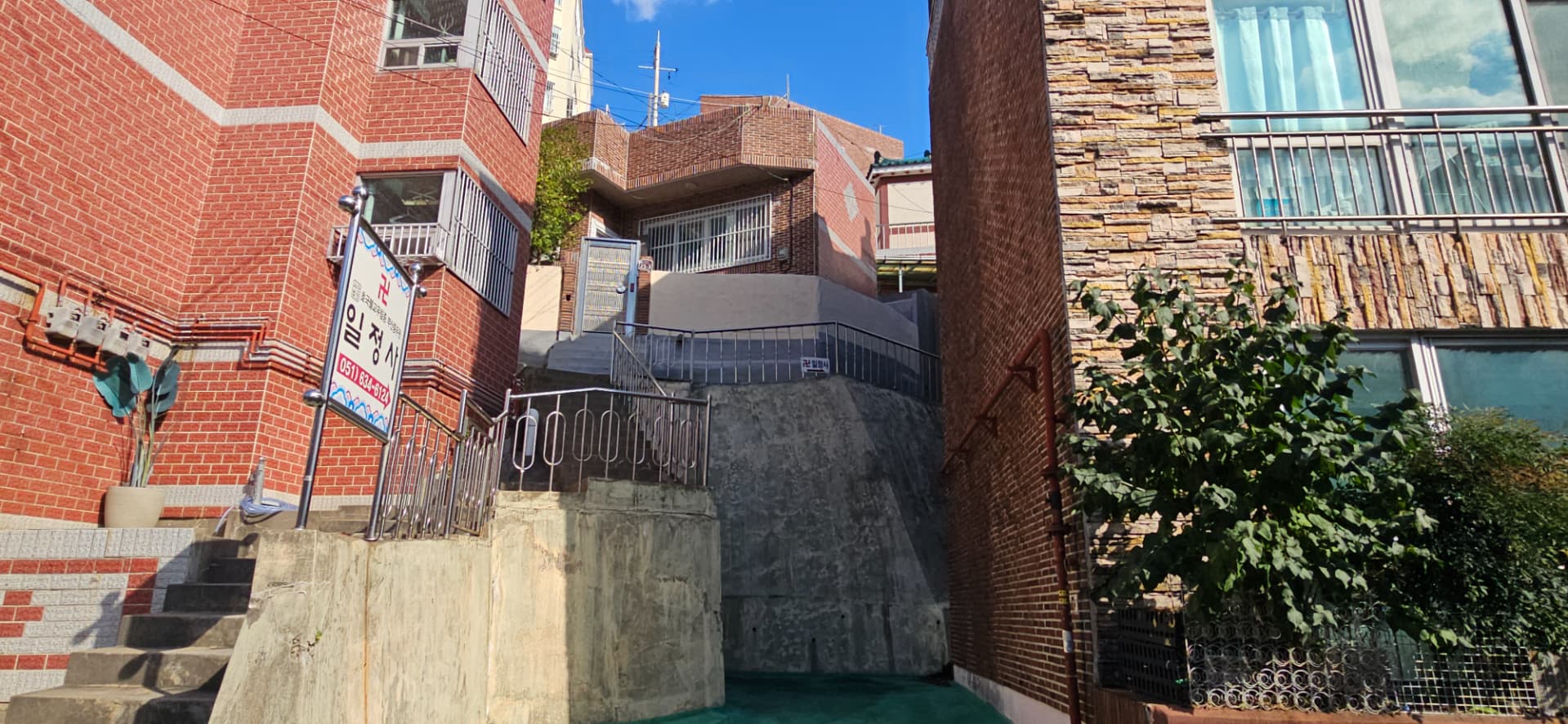부산광역시 동구 좌천동 상가 - 1