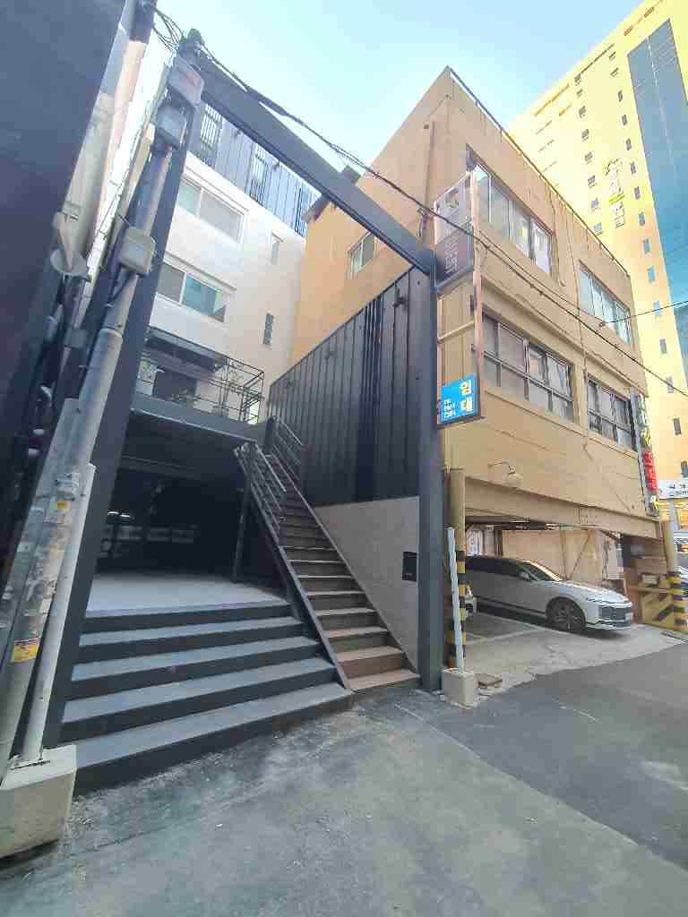 부산광역시 동구 초량동 상가 썸네일 5