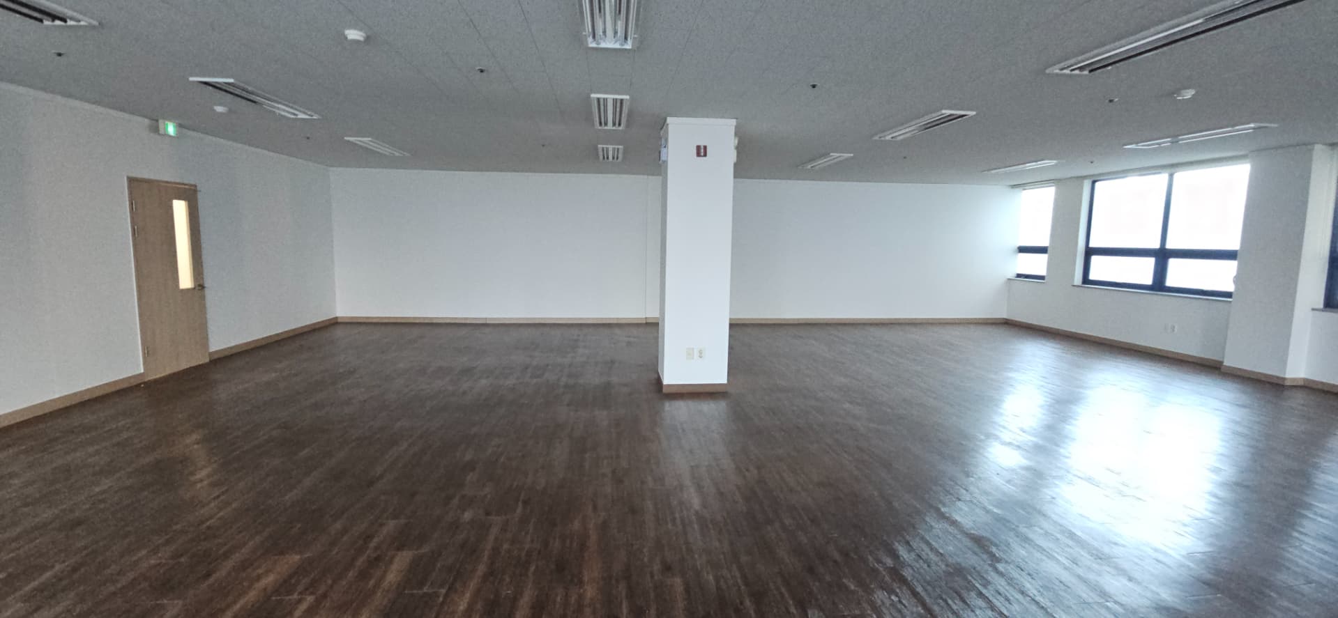 부산광역시 연제구 연산동 사무실 썸네일 3