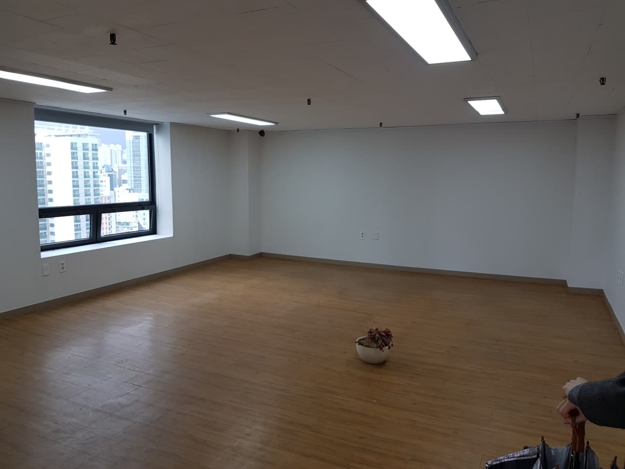 부산광역시 부산진구 전포동 사무실 - 1