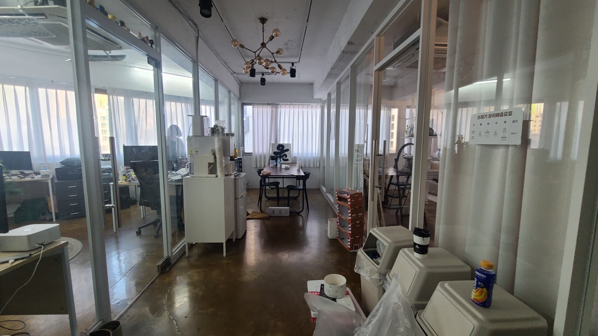 부산광역시 부산진구 전포동 상가 - 1