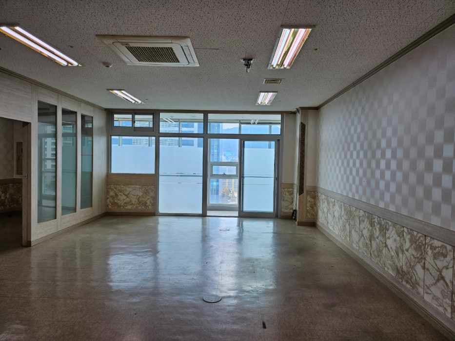 부산광역시 해운대구 재송동 사무실 - 1