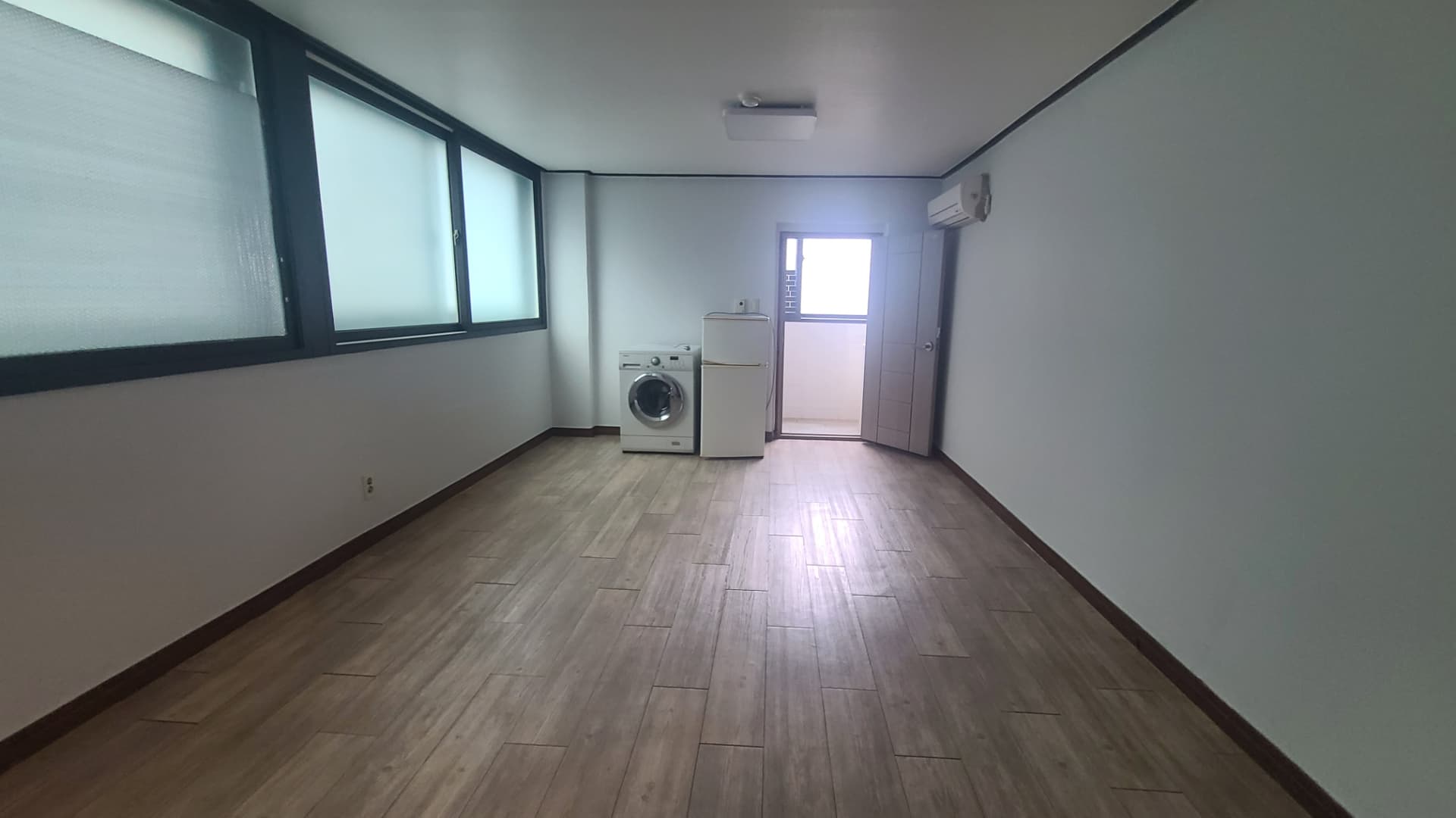 부산광역시 남구 대연동 사무실 - 1