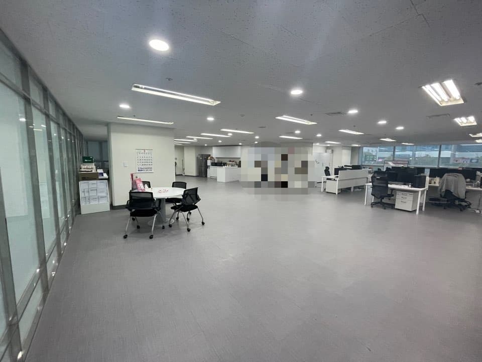 부산광역시 부산진구 부전동 사무실 - 1
