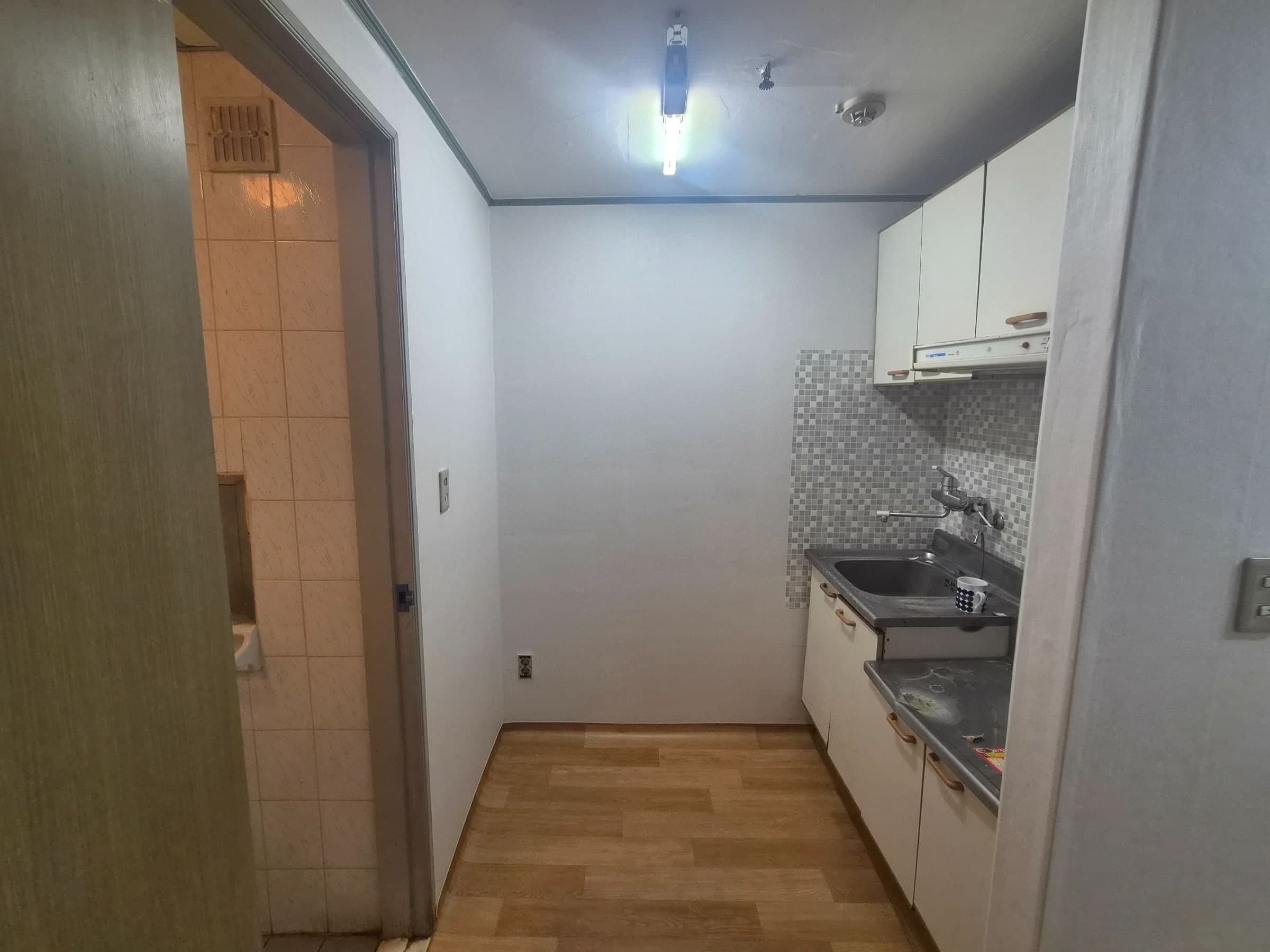 부산광역시 연제구 연산동 사무실 썸네일 3