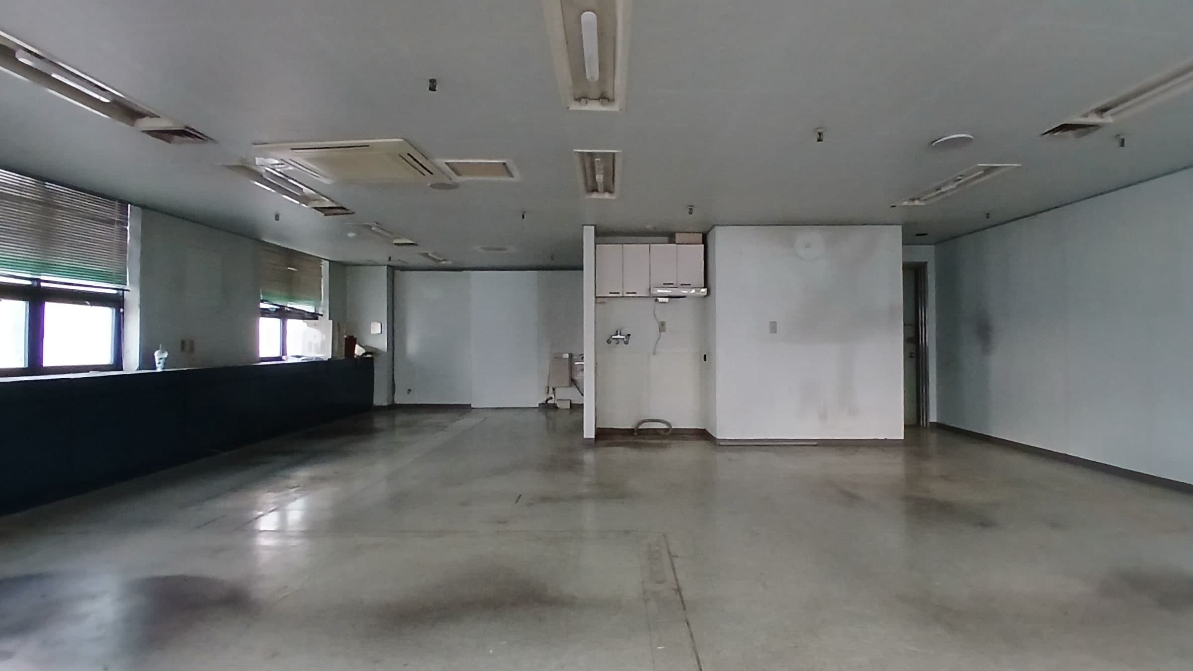 부산광역시 연제구 연산동 사무실 썸네일 3
