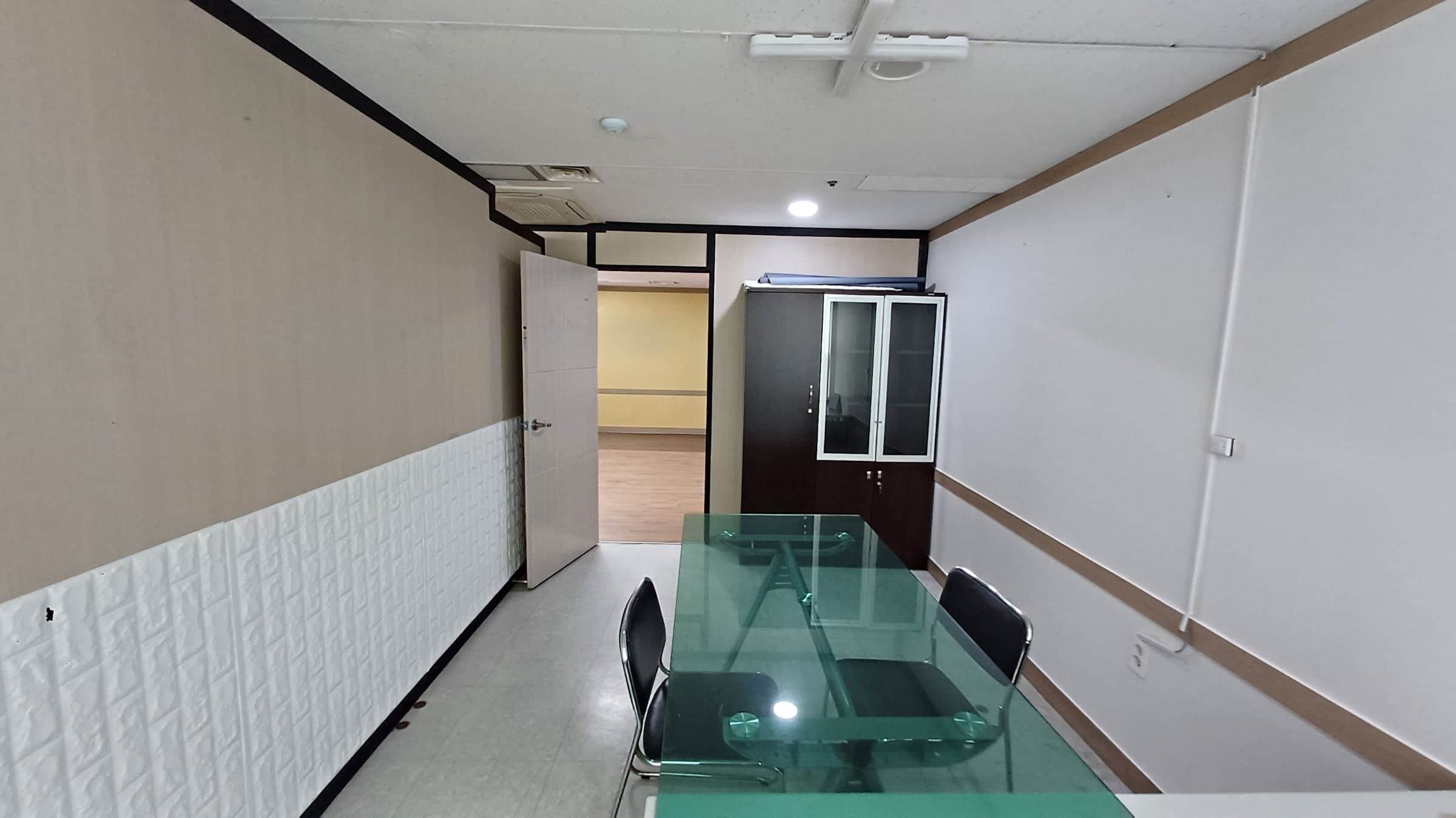 부산광역시 연제구 연산동 사무실 썸네일 6