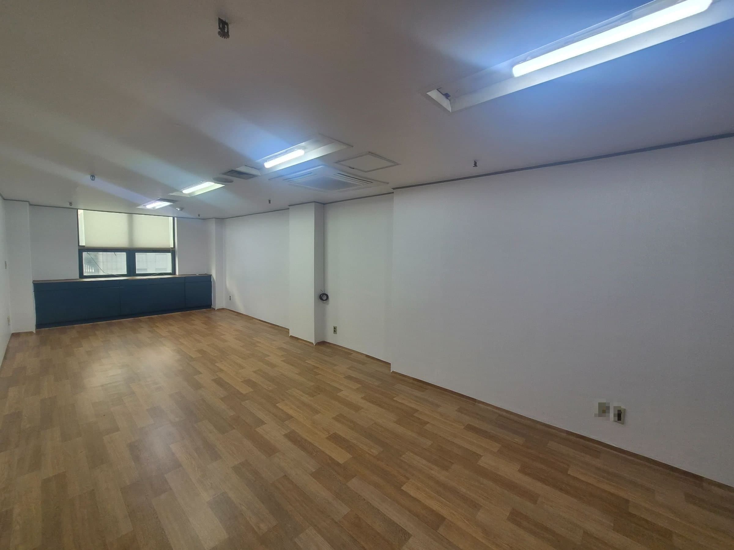 부산광역시 연제구 연산동 사무실 썸네일 2
