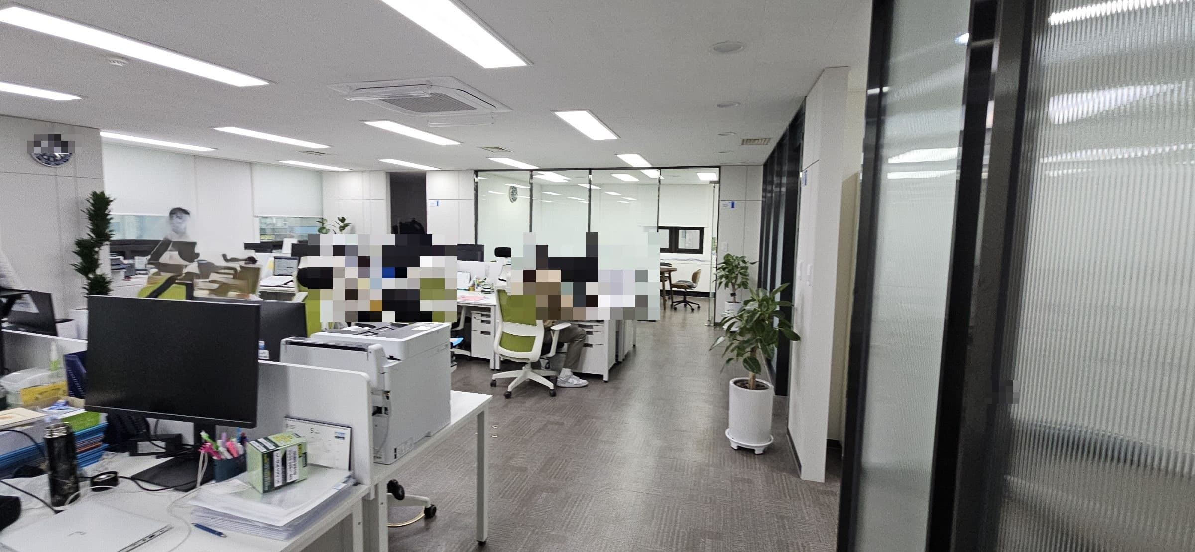 부산광역시 연제구 연산동 사무실 썸네일 3