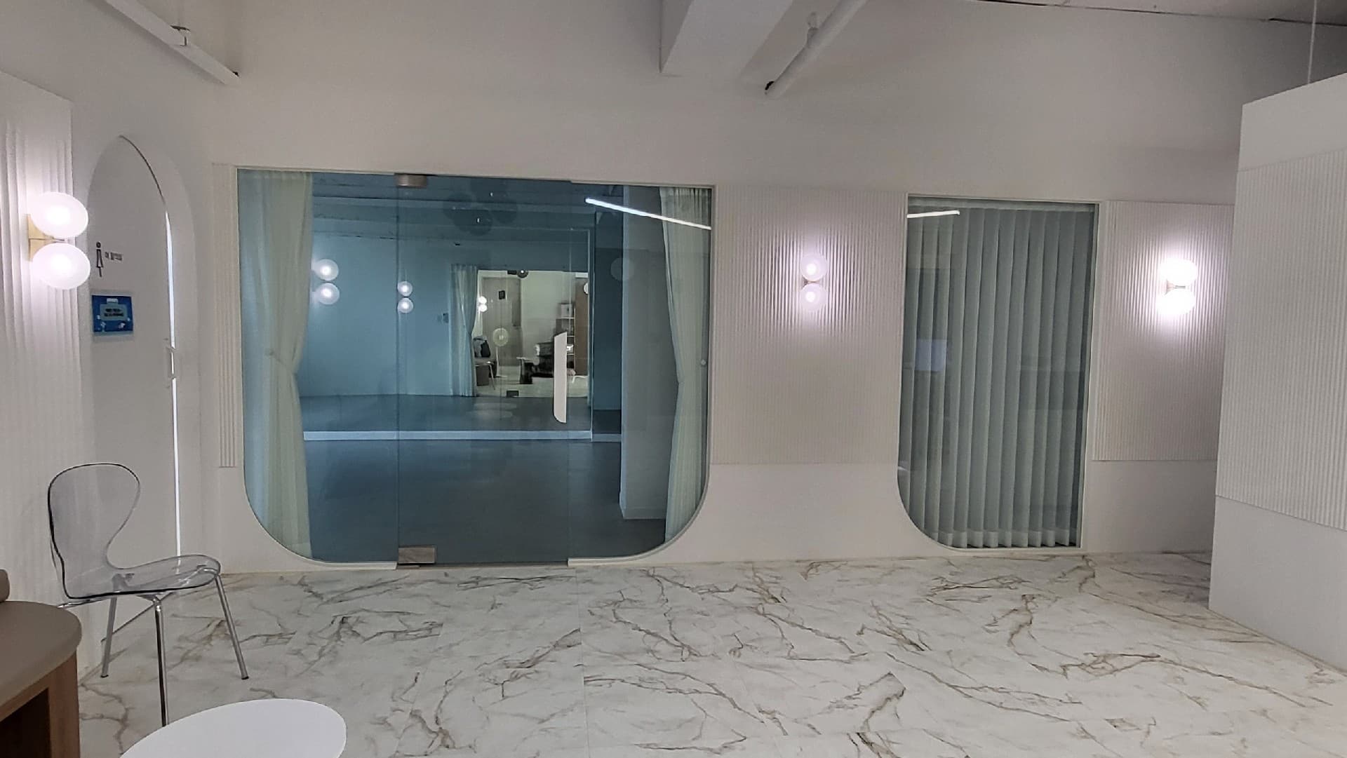 부산광역시 동구 범일동 상가 - 1