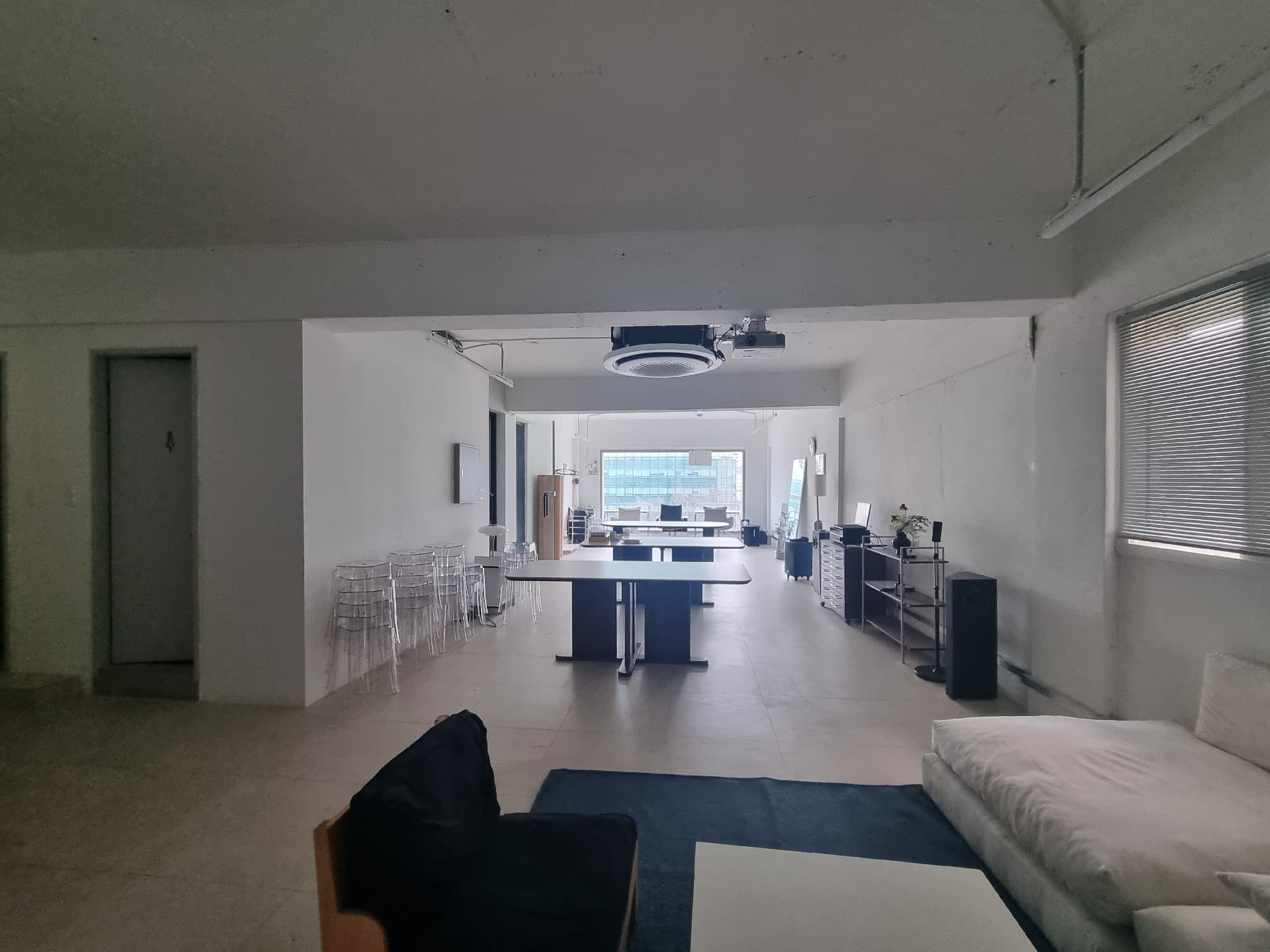 부산광역시 부산진구 전포동 상가 - 1