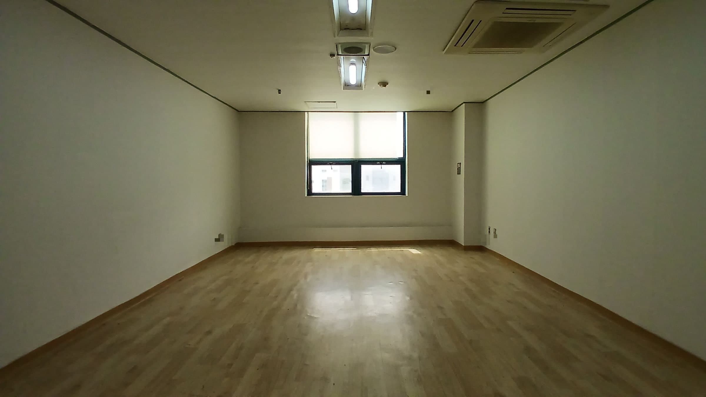 부산광역시 연제구 연산동 사무실 - 1